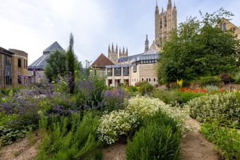 Canterbury Cathedral The Lodge — photo 1