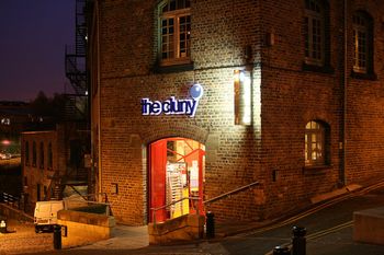 The Cluny — photo 1