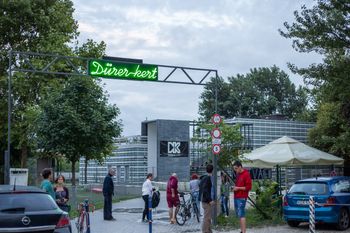 Dürer Kert — photo 1