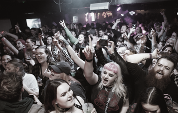 Cathouse — photo 1