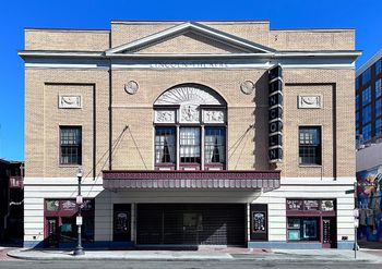 Lincoln Theatre — photo 1
