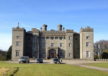 SLANE CASTLE — photo 1