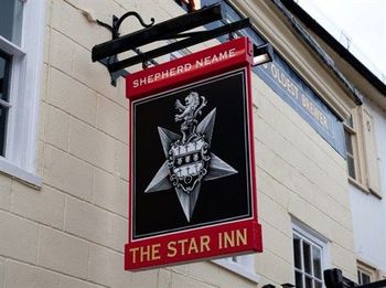 THE STAR INN — photo 1