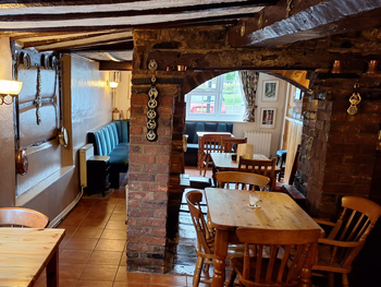 George and Dragon — photo 1
