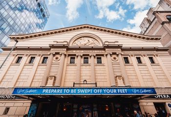 Opera House — photo 1