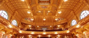 Royal Hall — photo 1