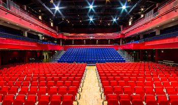 TF Royal Theatre — photo 1