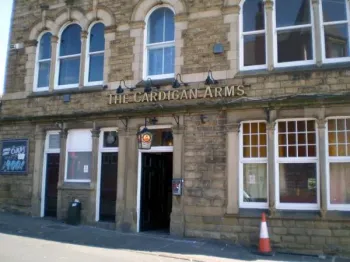 THE CARDIGAN ARMS — photo 1