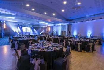 Floral Pavilion Blue Lounge — photo 1