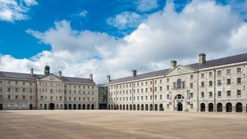 National Museum of Ireland, Collins Barracks — photo 1