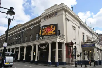 THEATRE ROYAL DRURY LANE — photo 1