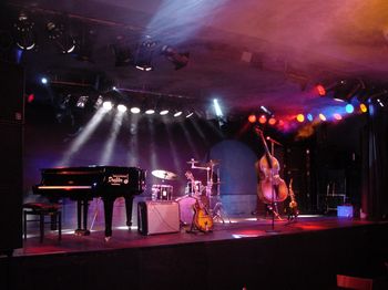COLOS SAAL — photo 1