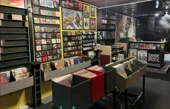 BANDAT RECORD STORE BACKYARD — photo 1