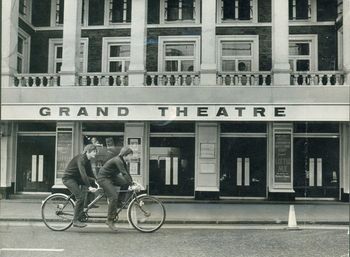 Grand — photo 1