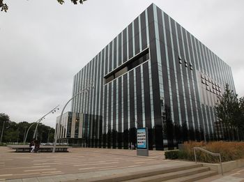 Corby Cube — photo 1