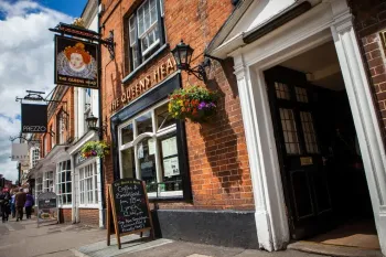 The Queens Head — photo 1