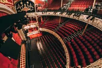 3 OLYMPIA THEATRE — photo 1