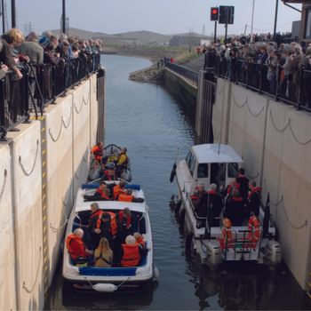 black sluice lock — photo 1